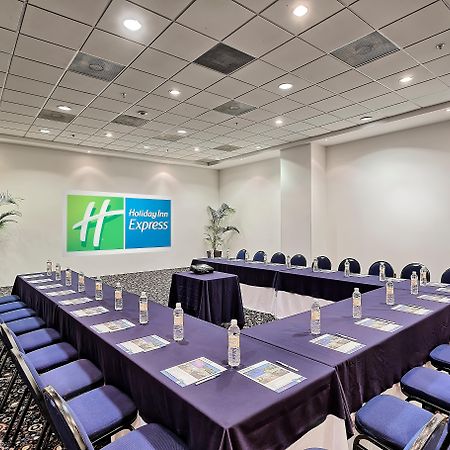 Holiday Inn Express Villahermosa By Ihg Ngoại thất bức ảnh