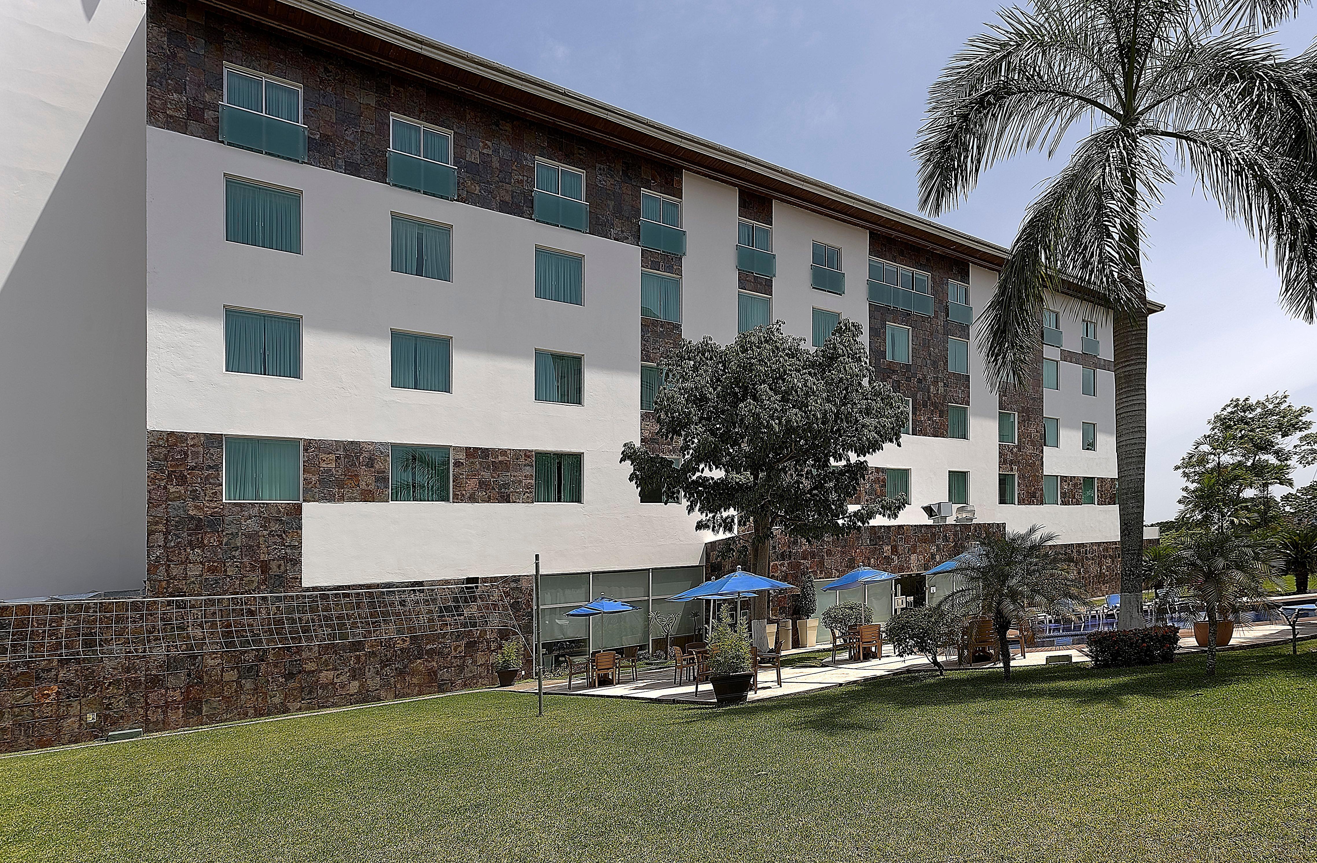 Holiday Inn Express Villahermosa By Ihg Ngoại thất bức ảnh
