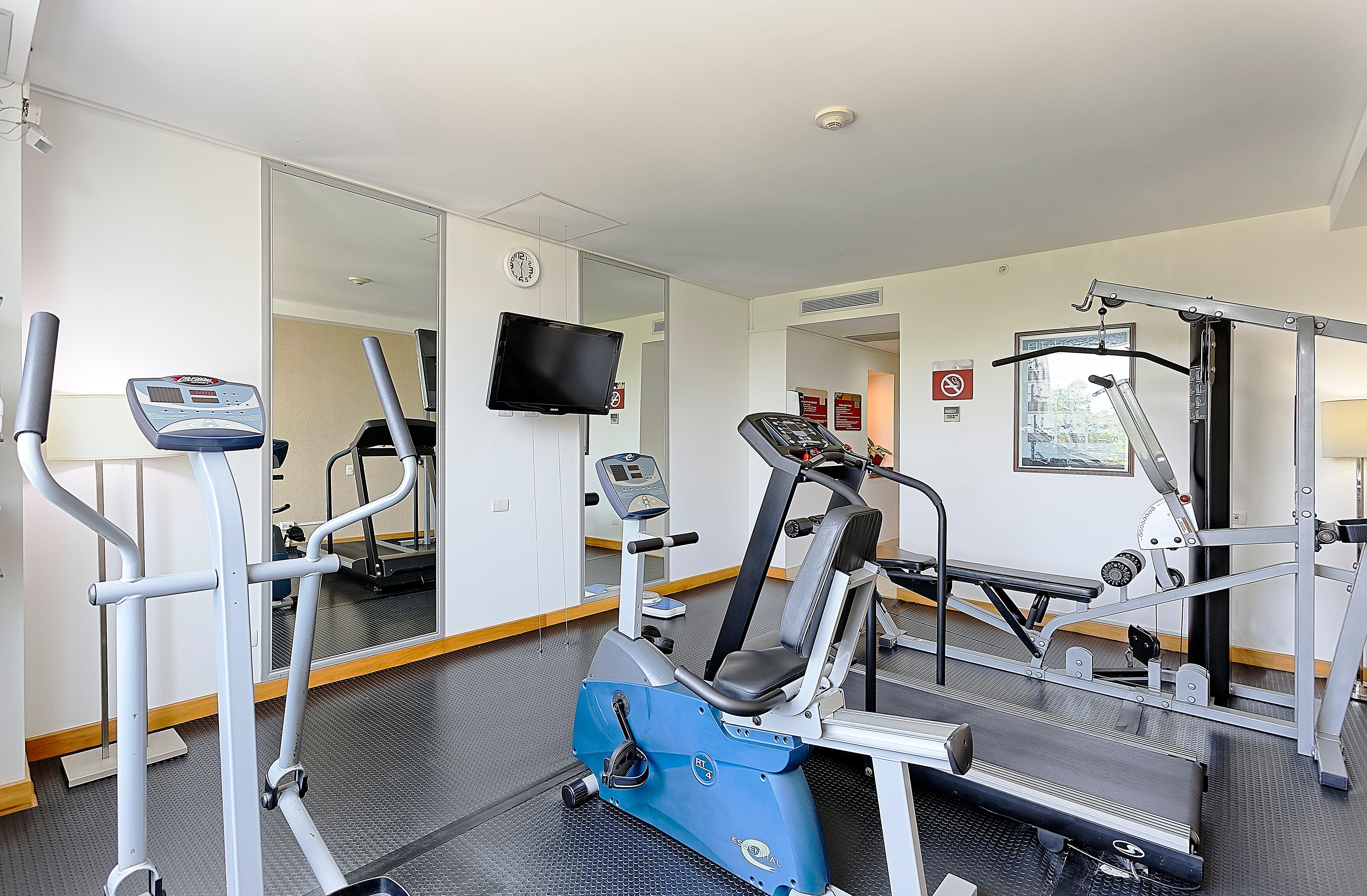 Holiday Inn Express Villahermosa By Ihg Ngoại thất bức ảnh