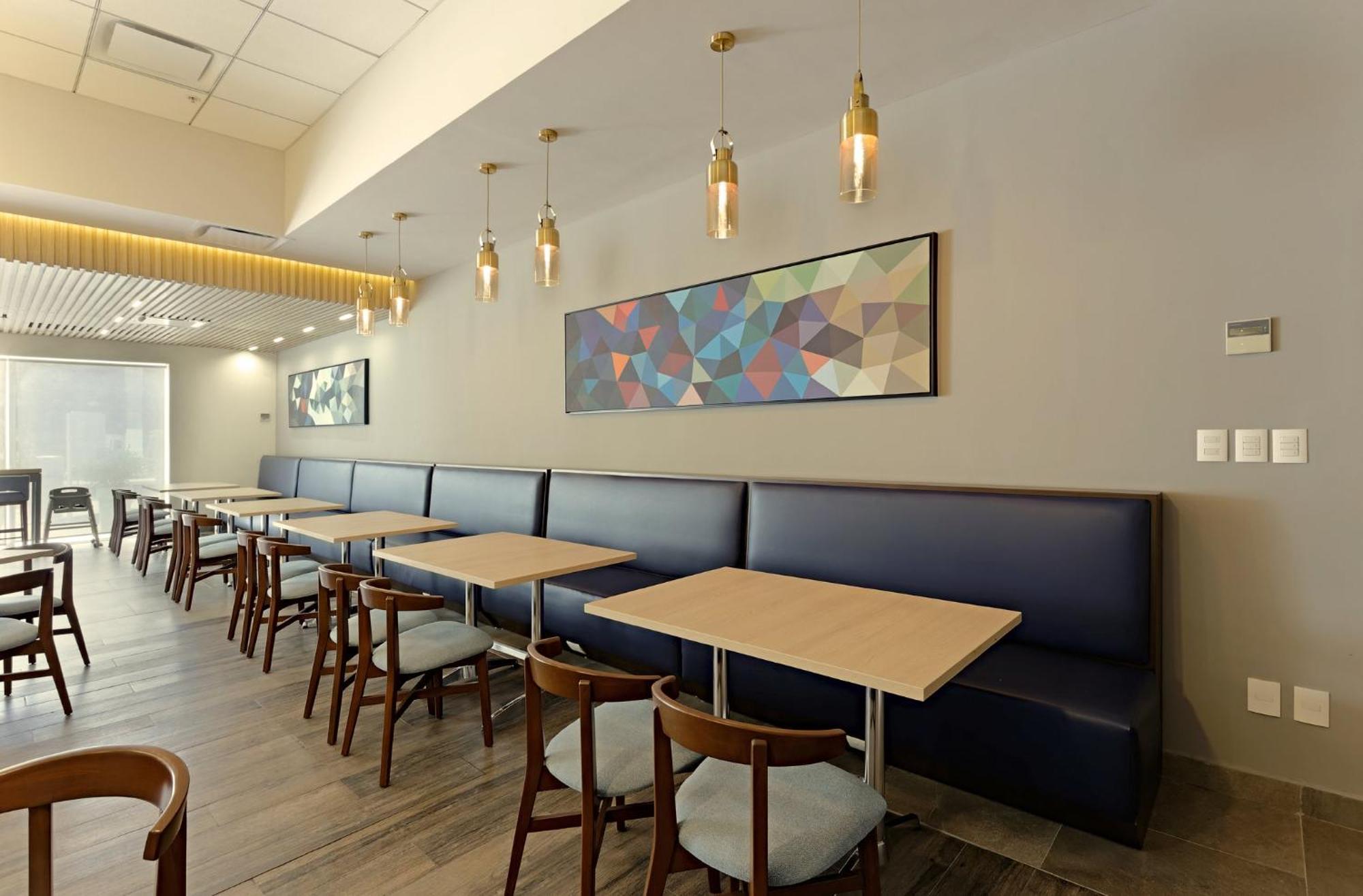 Holiday Inn Express Villahermosa By Ihg Ngoại thất bức ảnh